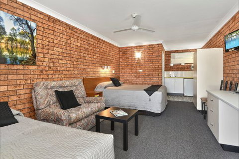 Woongarra Motel - Tourism Gold Coast 4