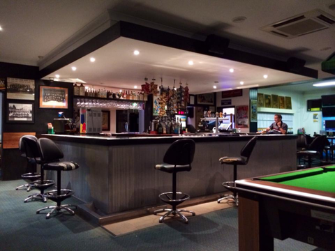 Queens Arms Hotel - Tourism Gold Coast 9