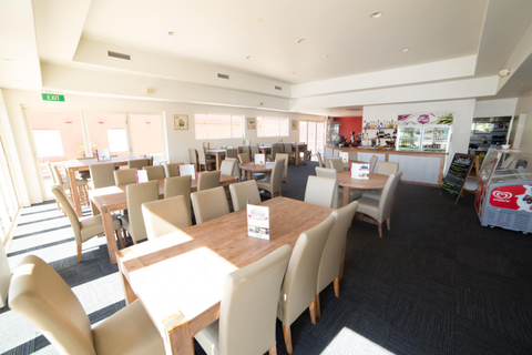 Hastings Hotel - Tourism Gold Coast 3