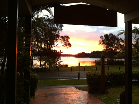 Riverside Tavern - Tourism Gold Coast 4