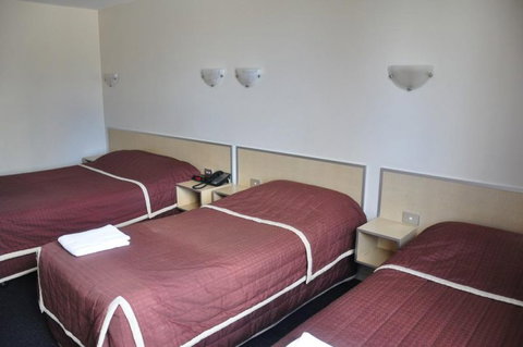 City Park Hotel - Tourism Gold Coast 14