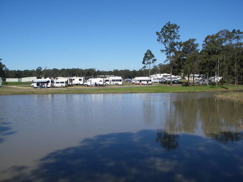 Australian Motor Homes Tourist Park - Tourism Gold Coast 0