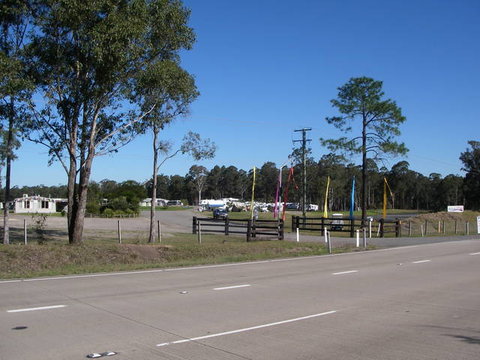 Australian Motor Homes Tourist Park - Tourism Gold Coast 3