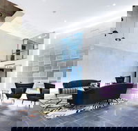 Avenue Hotel Canberra - Tourism Gold Coast