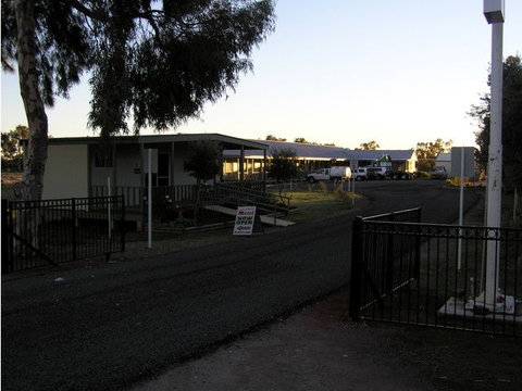 Back O' Bourke Accommodation - Tourism Gold Coast 1