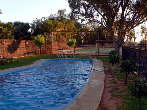 Back O' Bourke Accommodation - Tourism Gold Coast 3