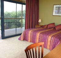 Banjos Bushland Retreat - Tourism Gold Coast