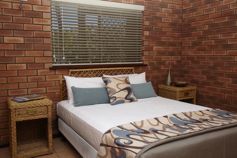 Bayside Holiday Apartments - Tourism Gold Coast 0