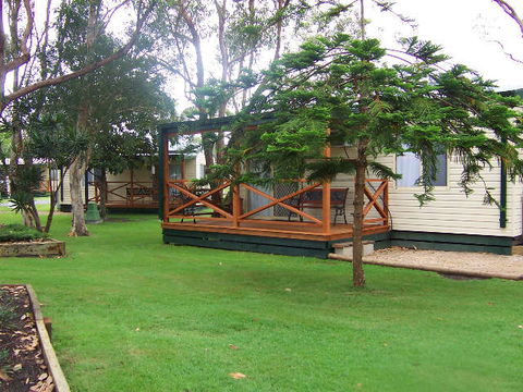 Beaches Of Byron - Tourism Gold Coast 0
