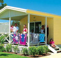 Beachfront Holiday Resort - Tourism Gold Coast