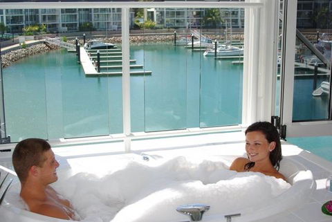 Beachside At Magnetic Harbour - Tourism Gold Coast 2