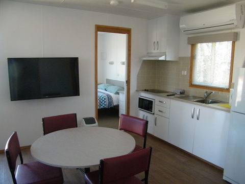 Bega Caravan Park - Tourism Gold Coast 2