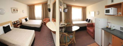 Belconnen Way Motel & Serviced Apartments - Tourism Gold Coast 3