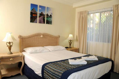 Bella Mare Beachside Apartments - Tourism Gold Coast 3