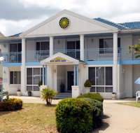 Blue  White Lodge - Tourism Gold Coast