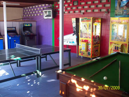 Blue Lagoon Beach Resort - Tourism Gold Coast 7