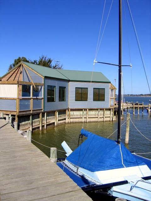 Boat Haven Studios - Tourism Gold Coast 1