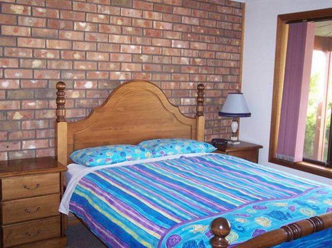 Bott's Beach Retreat - Tourism Gold Coast 1