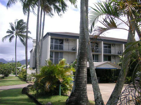 Cairns Holiday Lodge - Tourism Gold Coast 0