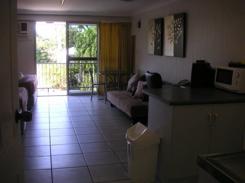 Cairns Holiday Lodge - Tourism Gold Coast 3