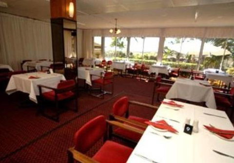 Camelot Motel Gladstone - Tourism Gold Coast 0