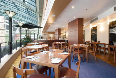 Capitol Square Hotel - Tourism Gold Coast 4