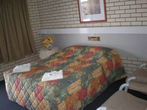 Cara Motel - Tourism Gold Coast 1