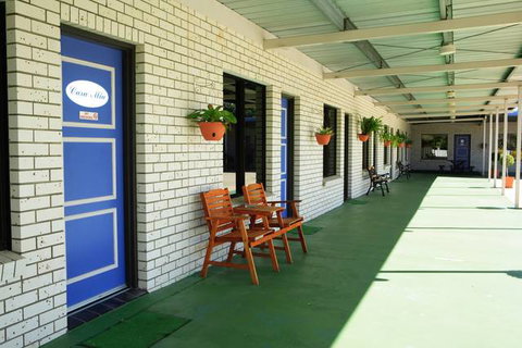 Cara Motel - Tourism Gold Coast 4