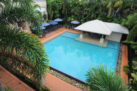 Cayman Villas Port Douglas - Tourism Gold Coast 5