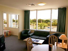 Chasely Apartment Hotel - Tourism Gold Coast 2