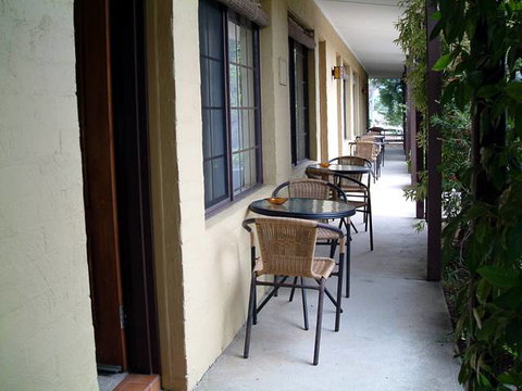 Colonial Motor Inn Pambula - Tourism Gold Coast 2