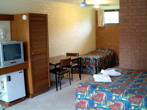 Colonial Motor Inn Pambula - Tourism Gold Coast 4