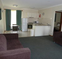 Comfort Inn  Suites Werribee - Tourism Gold Coast