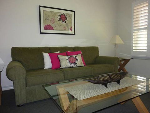 Country Apartments - Gold Coast 2
