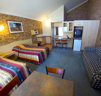 Country Gardens Motor Inn - Tourism Gold Coast