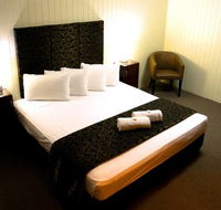 Country Plaza Motor Inn - Tourism Gold Coast