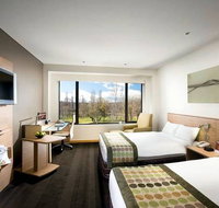 Crowne Plaza Canberra - Tourism Gold Coast