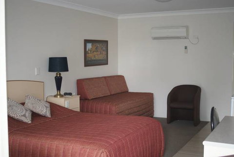 Crows Nest Motel - Tourism Gold Coast 5