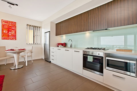 Darwin Waterfront Luxury Suites - Tourism Gold Coast 3
