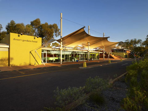 Desert Gardens Hotel - Tourism Gold Coast 7