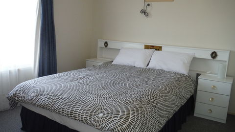 Sea-U-Soon - Tourism Gold Coast 0