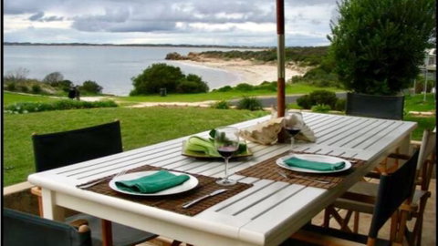 Jack's House - Waterfront - Tourism Gold Coast 0