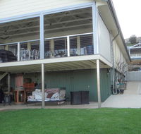 River Shack Rentals - River Lane - Tourism Gold Coast