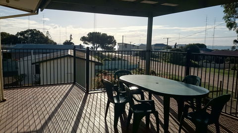 Sea-Chant - Tourism Gold Coast 0