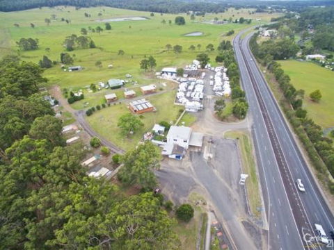 Great Lakes Caravans - Tourism Gold Coast 4