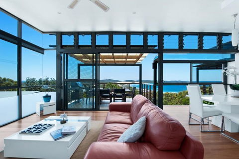 One Mile Retreat - Tourism Gold Coast 1