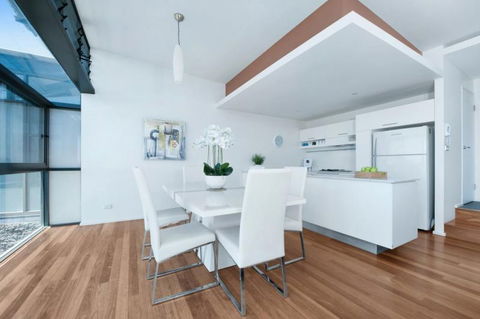 One Mile Retreat - Tourism Gold Coast 2