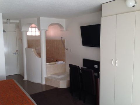 El Paso Motor Inn - Tourism Gold Coast 14