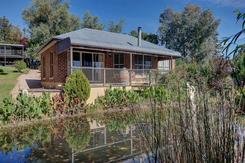 Evanslea - Tourism Gold Coast 0