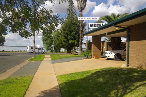Lachlan Way Motel - Tourism Gold Coast 9
